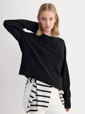 Everlane The Boxy Crew in Cashmere - Black, Small